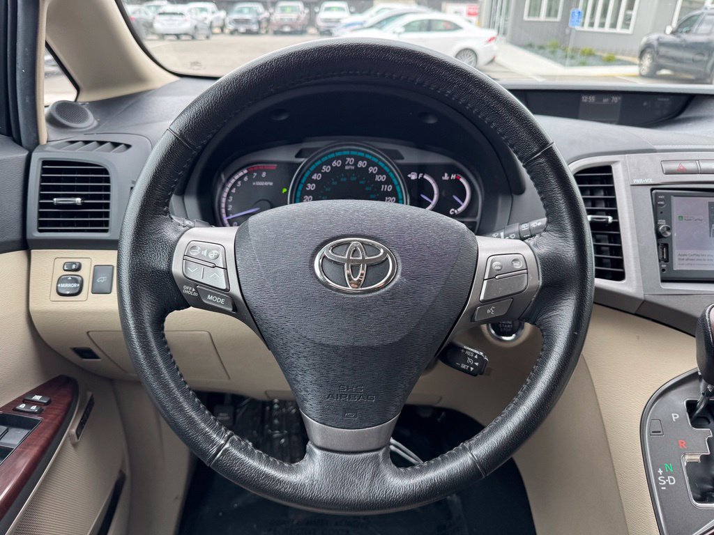 Used 2011 Toyota Venza AWD w/ Premium Pkg #2 image 31