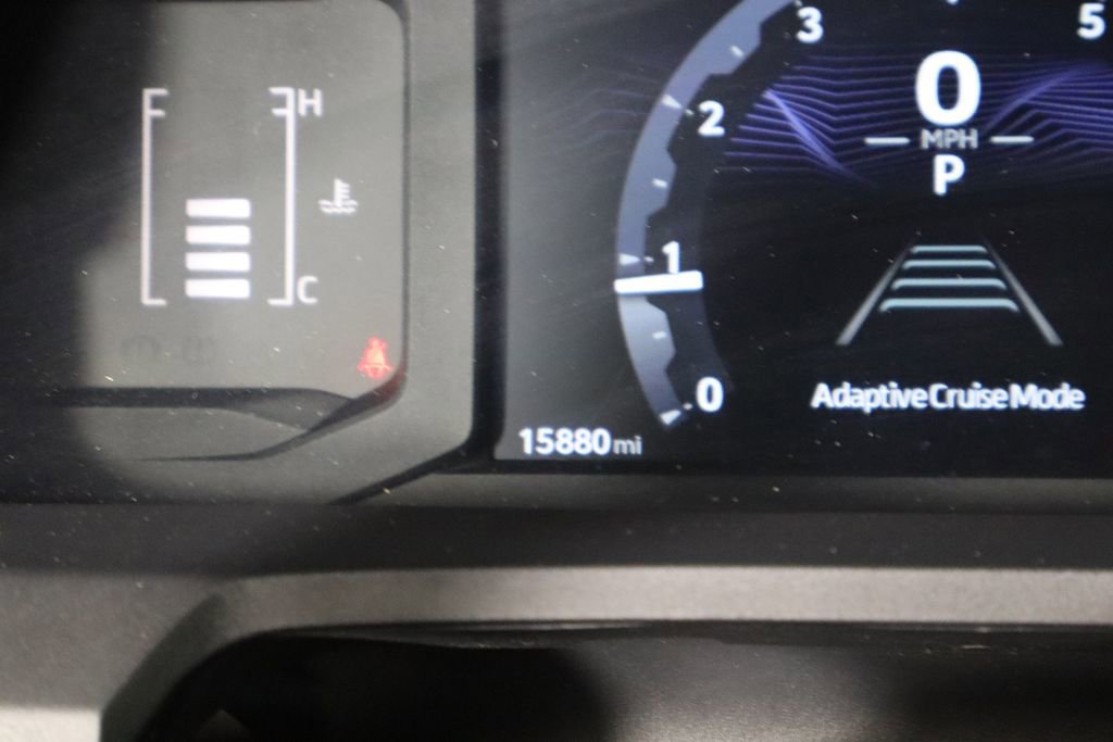 Used 2025 Toyota Tacoma SR5 AWD/4WD image 35