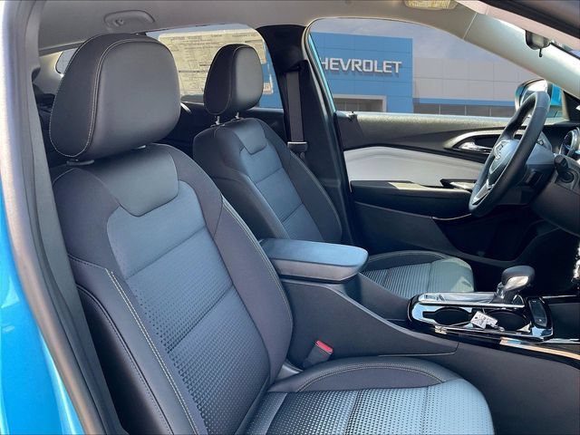 New 2026 Chevrolet Trax LT w/ Driver Confidence Package FWD image 14