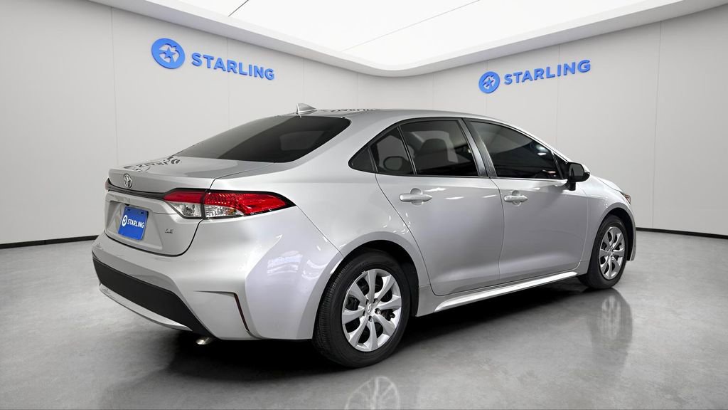 Used 2022 Toyota Corolla LE image 22