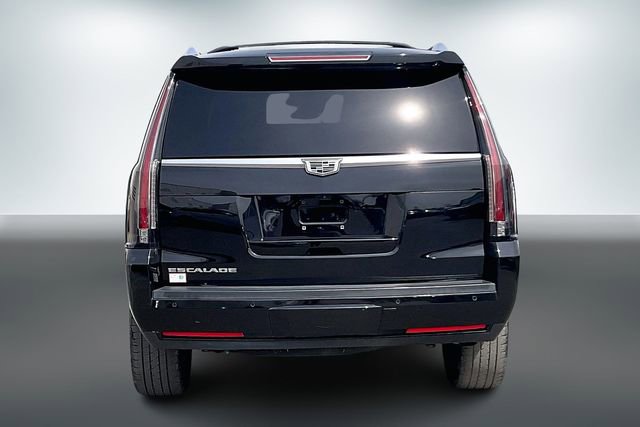 Used 2019 Cadillac Escalade Luxury image 4