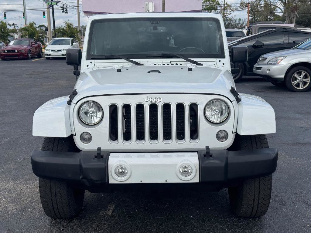 Used 2016 Jeep Wrangler Unlimited Sahara w/ Connectivity Group image 2