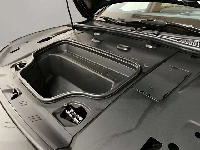 Used 2025 Audi A6 e-tron Premium Plus w/ Premium Plus RWD image 81