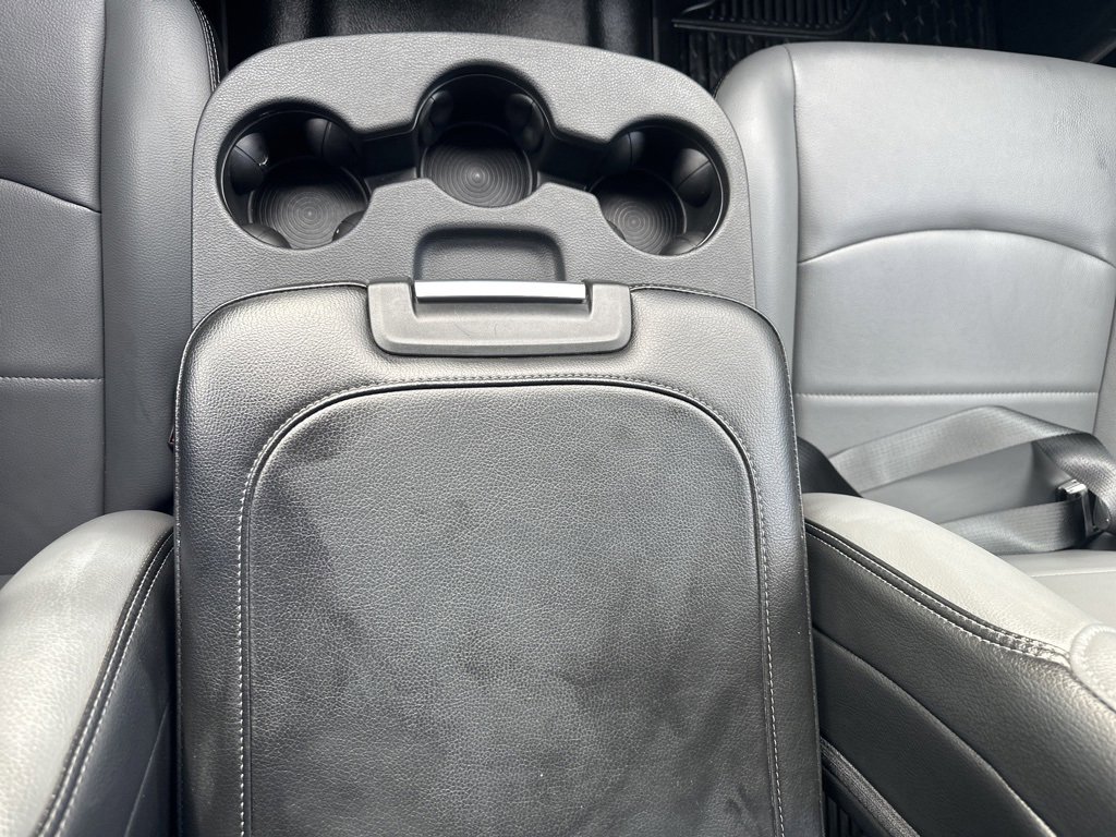 Used 2024 RAM 2500 Tradesman w/ Chrome Appearance Group image 8