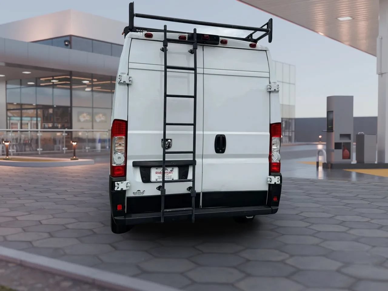 Used 2022 RAM ProMaster 2500 FWD image 10