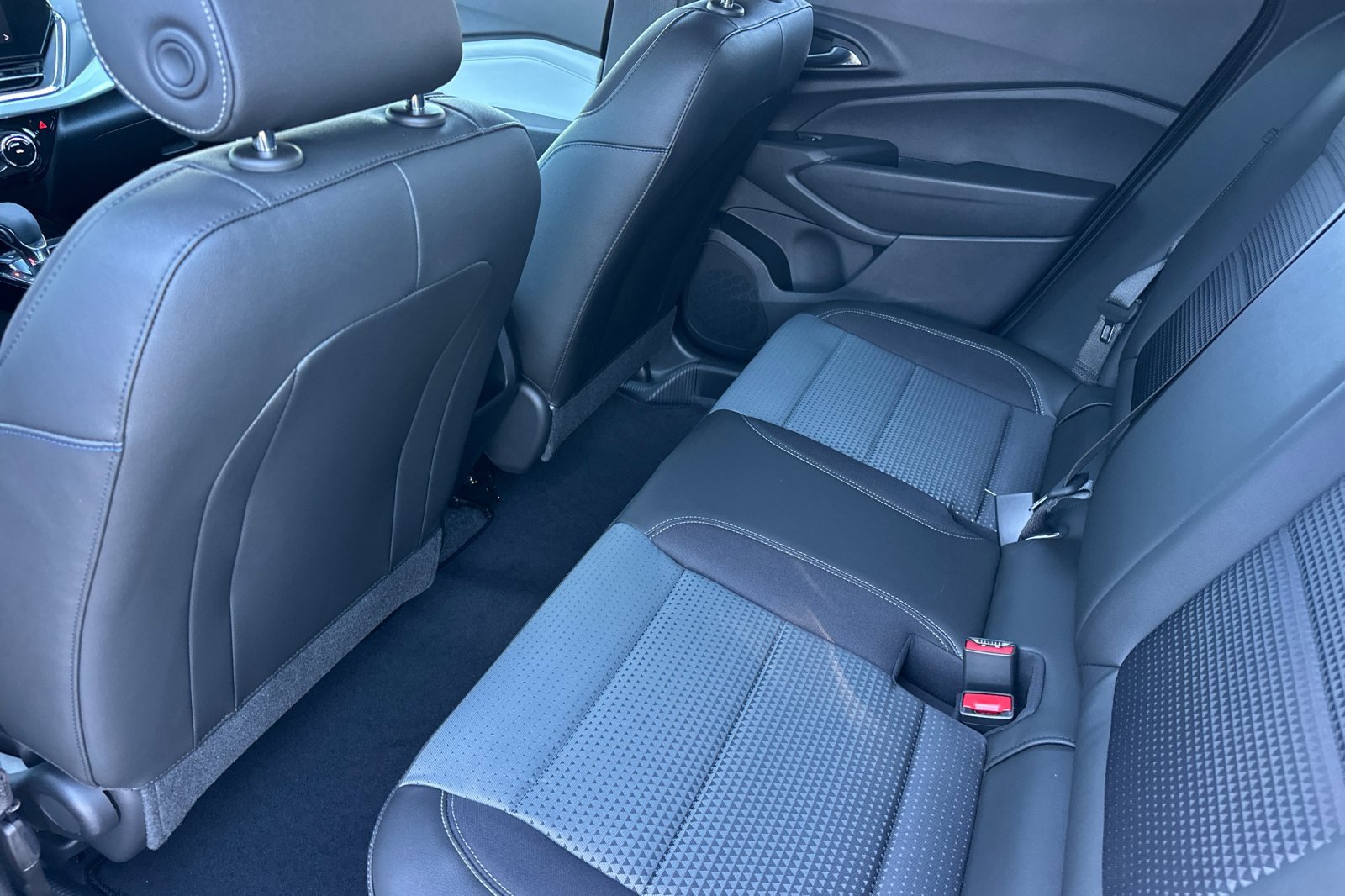 New 2026 Chevrolet Trax LT w/ LT Convenience Package image 12