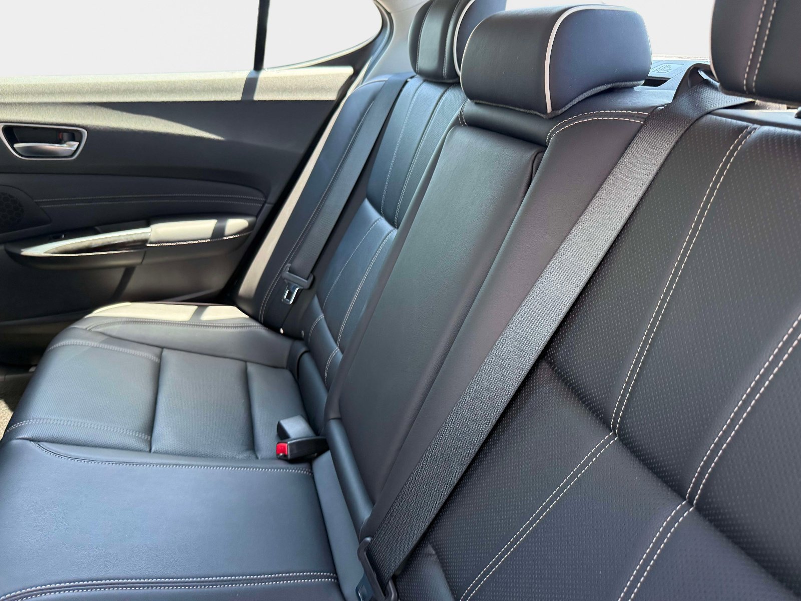 Used 2020 Acura TLX V6 w/ Technology Package FWD image 11