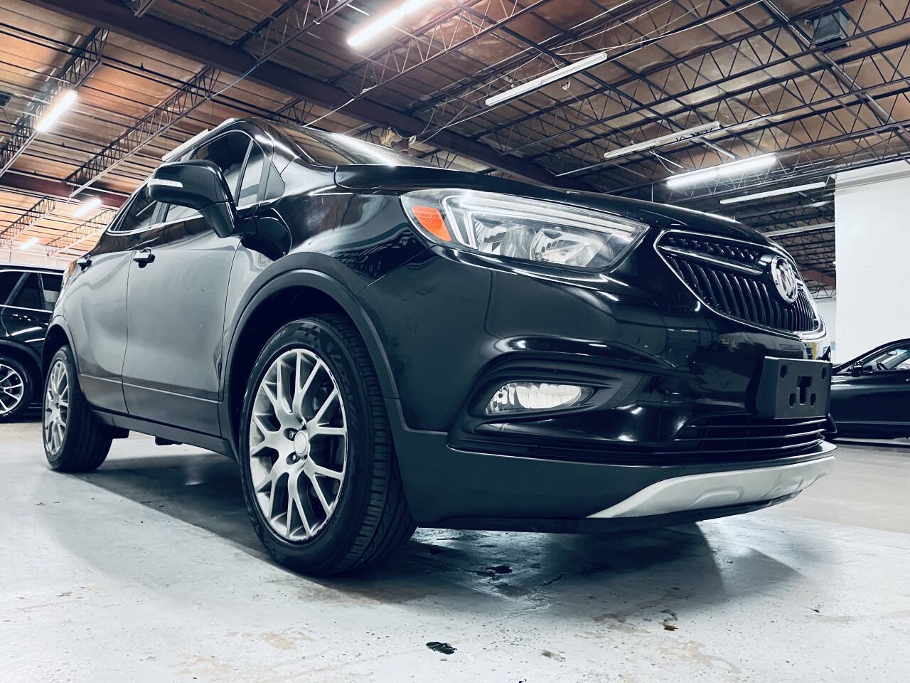 Used 2018 Buick Encore Sport Touring w/ Safety Package FWD image 10