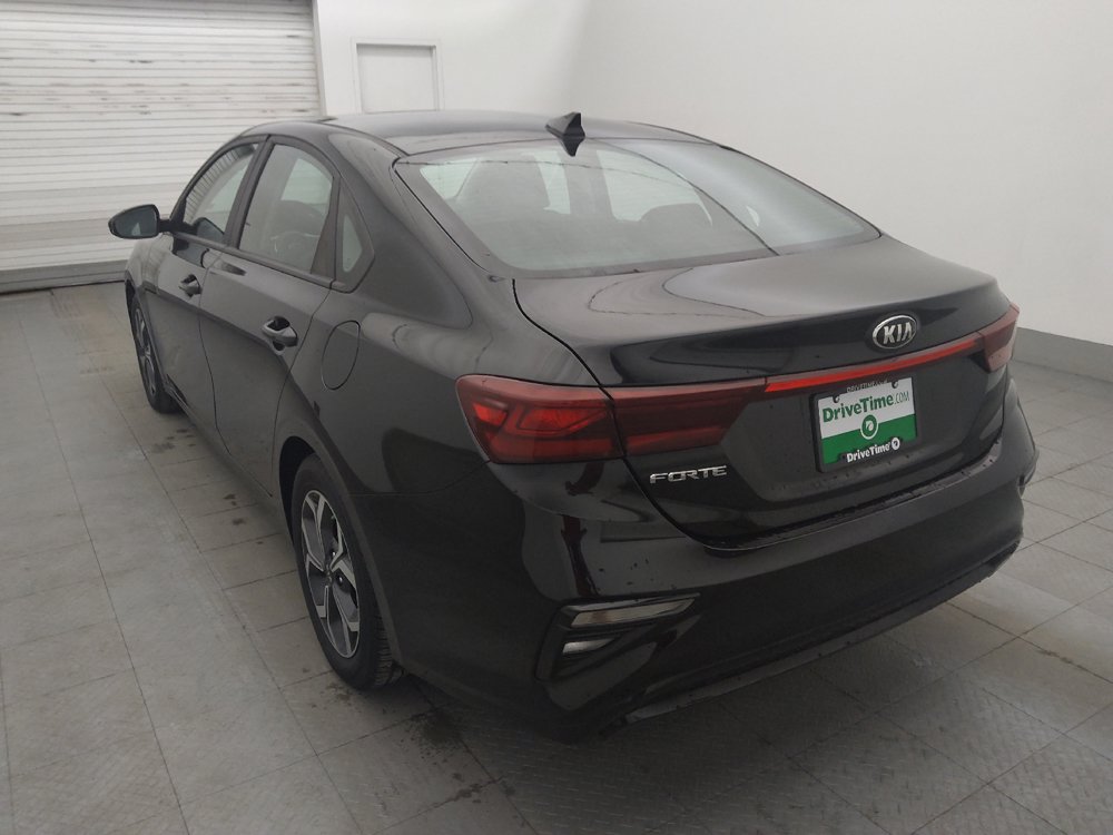 Used 2020 Kia Forte LXS FWD image 5