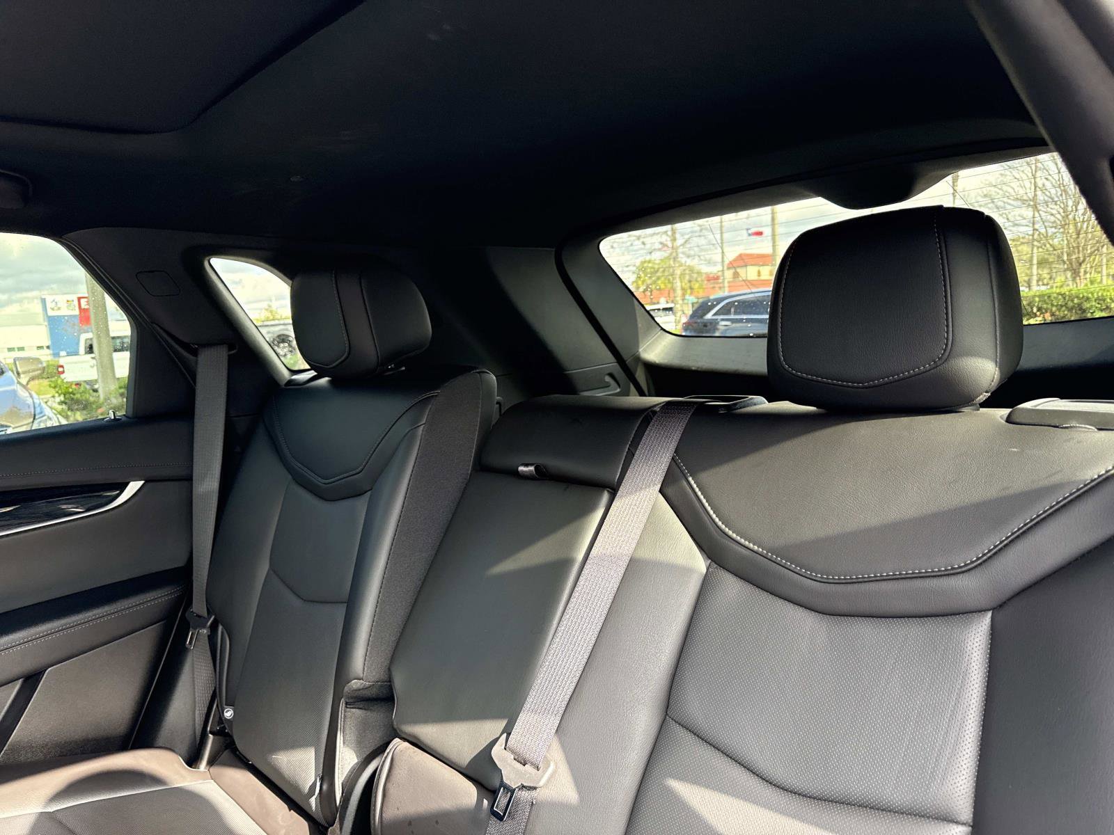 Used 2025 Cadillac XT5 Premium Luxury image 16