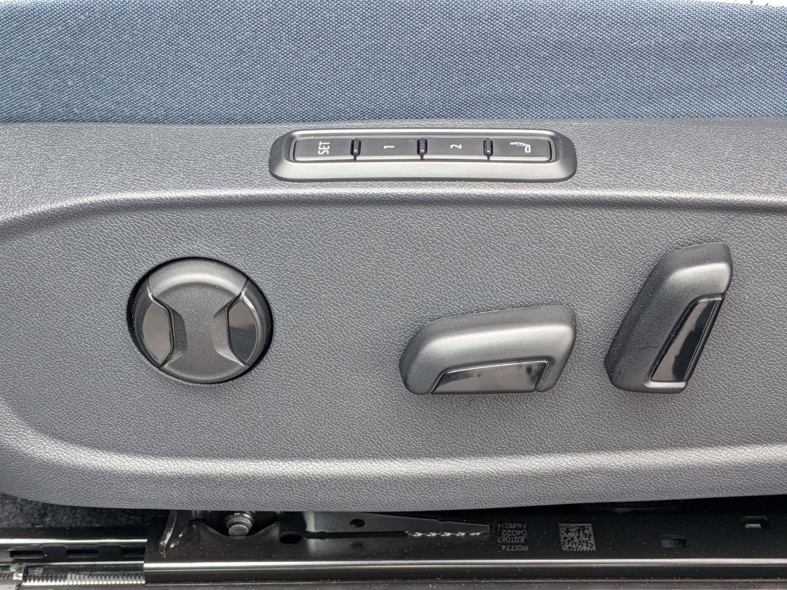 New 2026 Volkswagen ID.4 Pro S AWD/4WD image 24