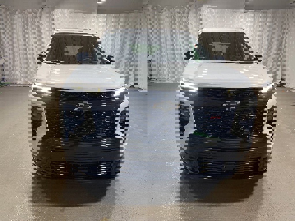 New 2026 Chevrolet Traverse RS w/ LPO, Floor Liner Package video 2