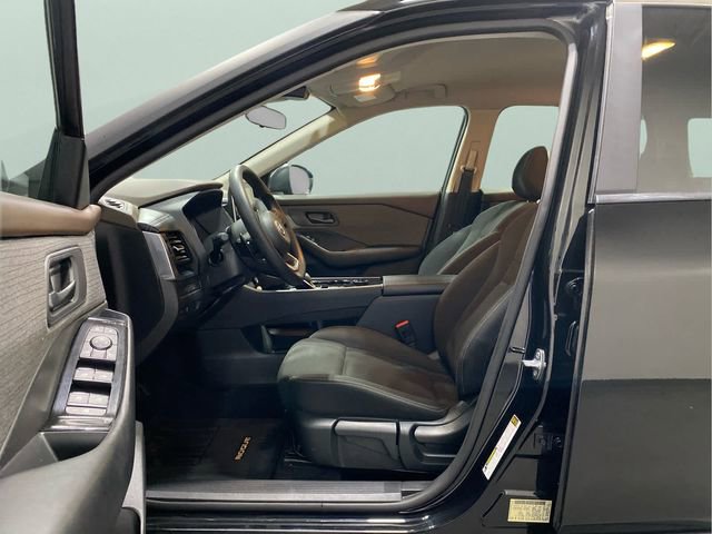 Certified 2023 Nissan Rogue S AWD/4WD image 11