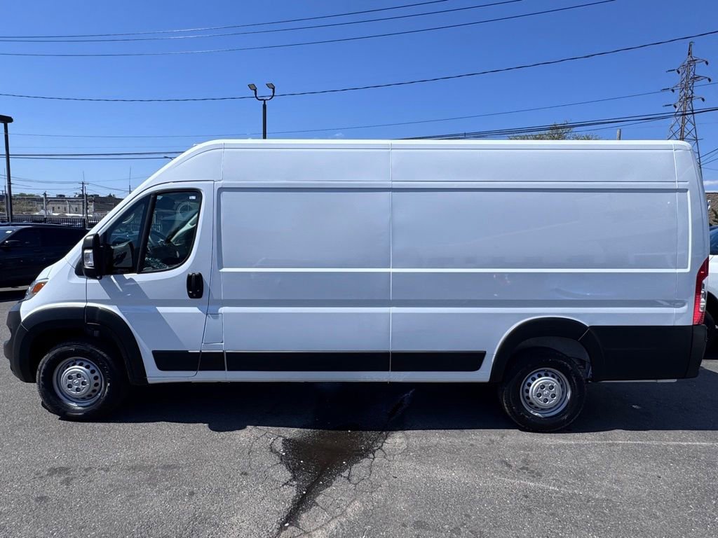 Used 2025 RAM ProMaster 3500 w/ Convenience Group FWD image 4