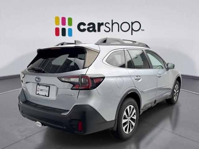 Used 2022 Subaru Outback Premium AWD/4WD image 5