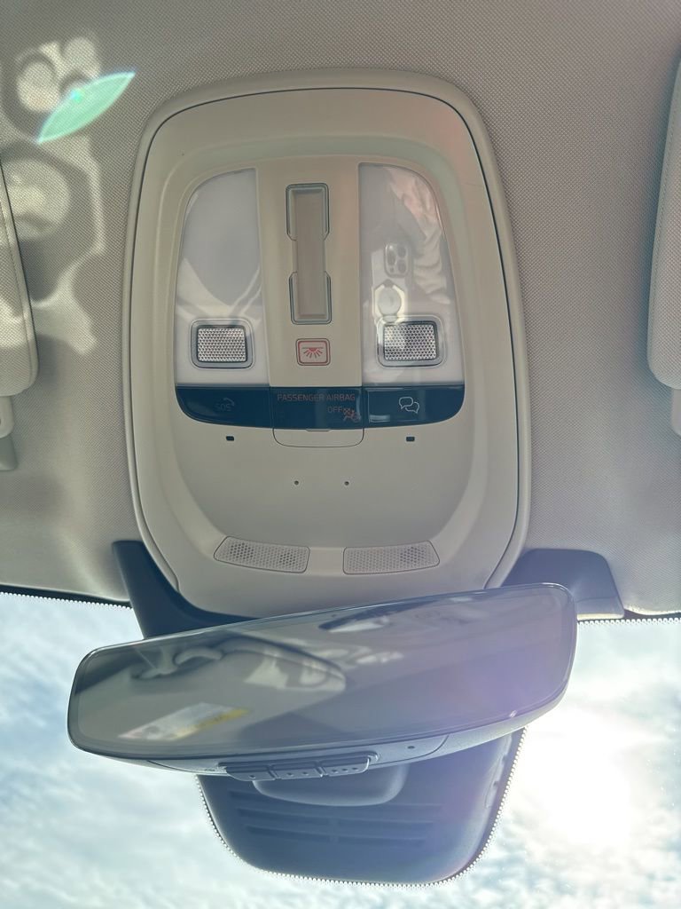 Used 2024 Volvo XC90 B5 Plus image 32