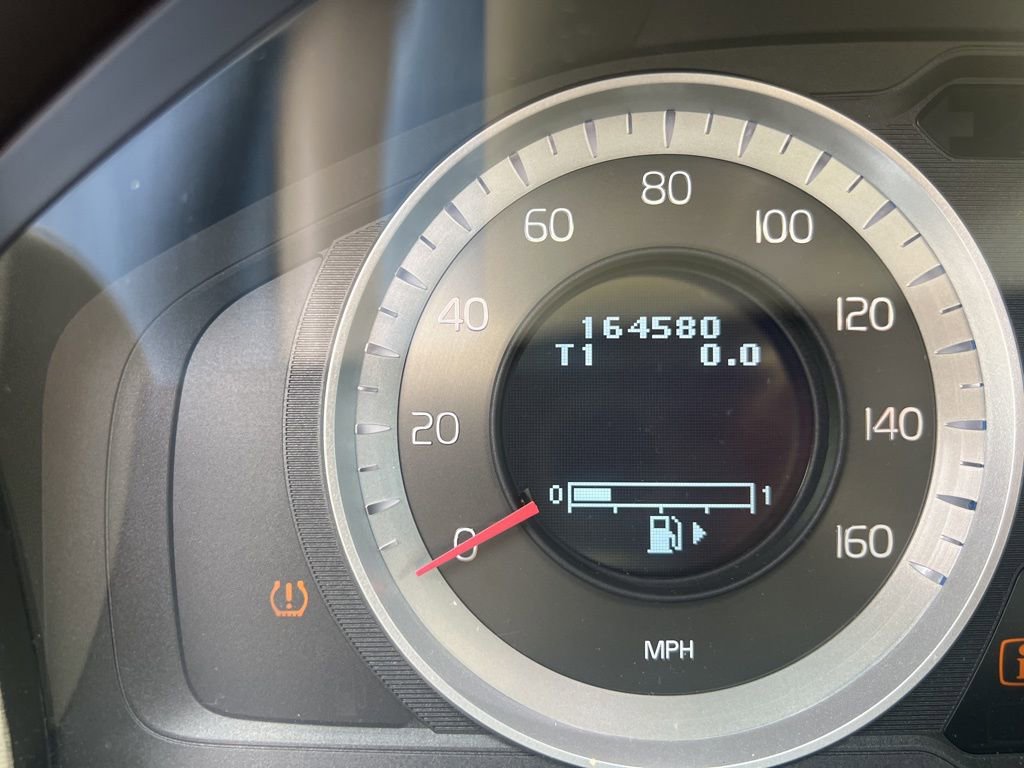 Used 2012 Volvo XC70 3.2 FWD image 13