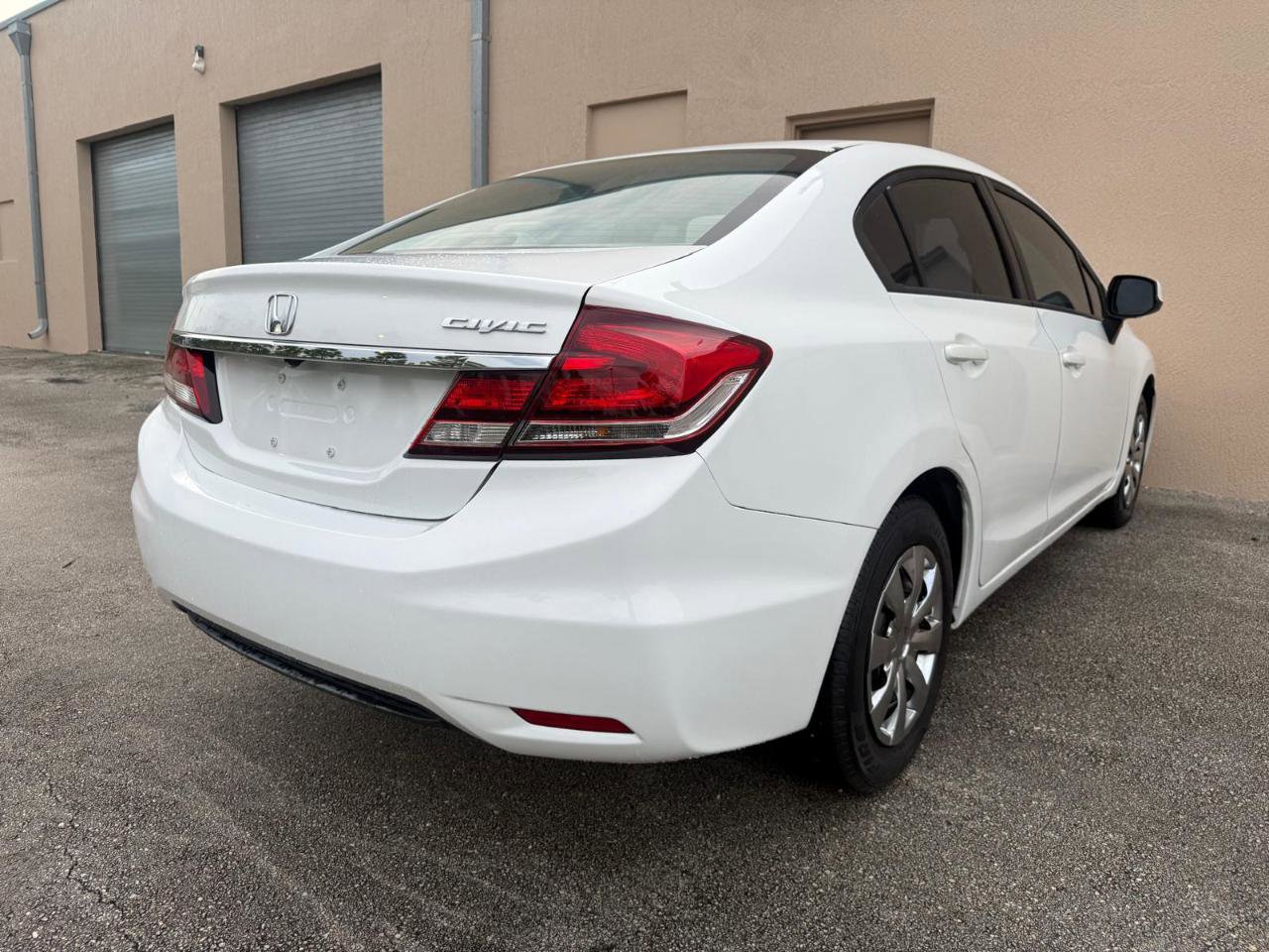 Used 2013 Honda Civic LX image 4