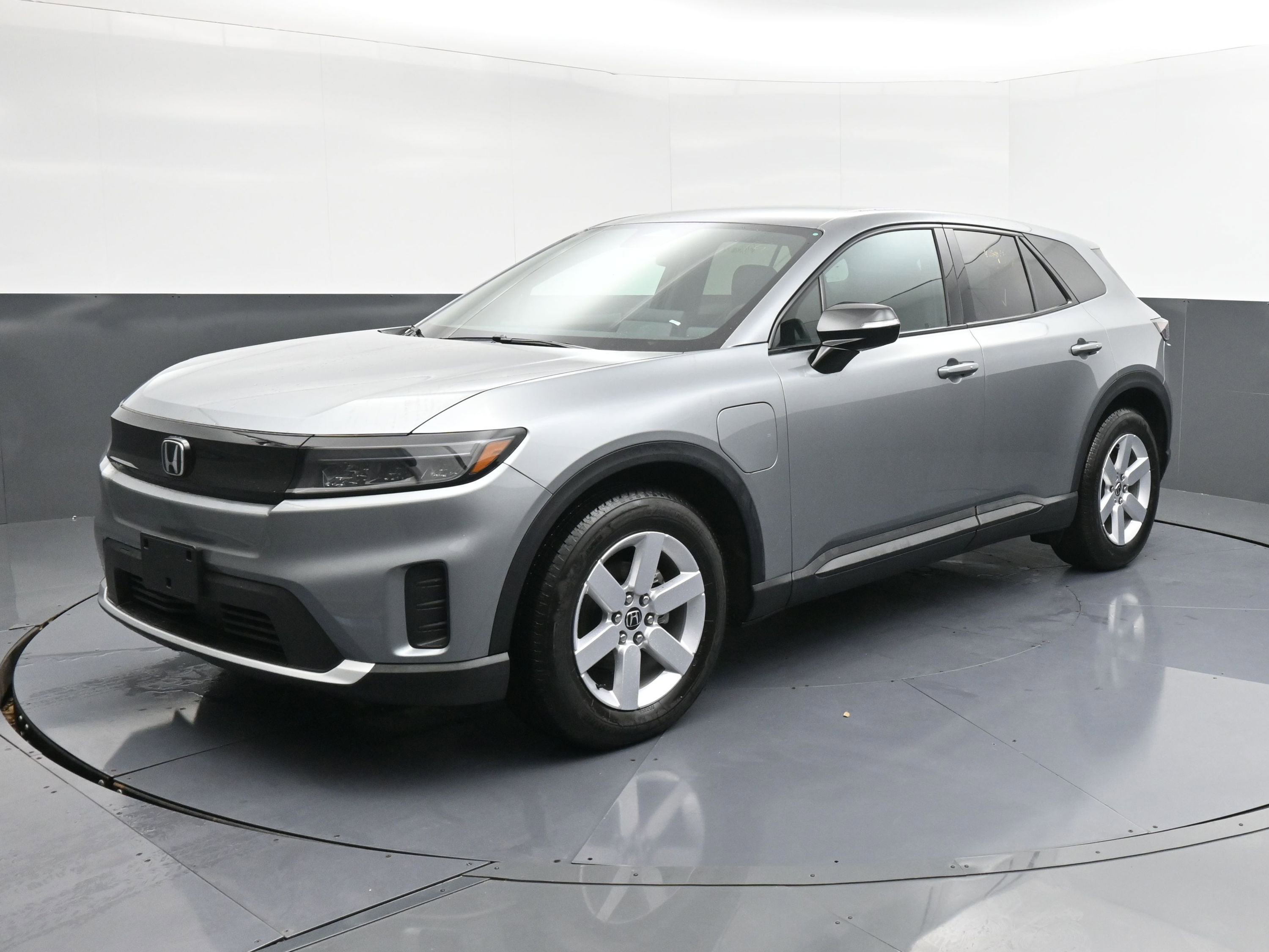 Used 2025 Honda Prologue EX image 1