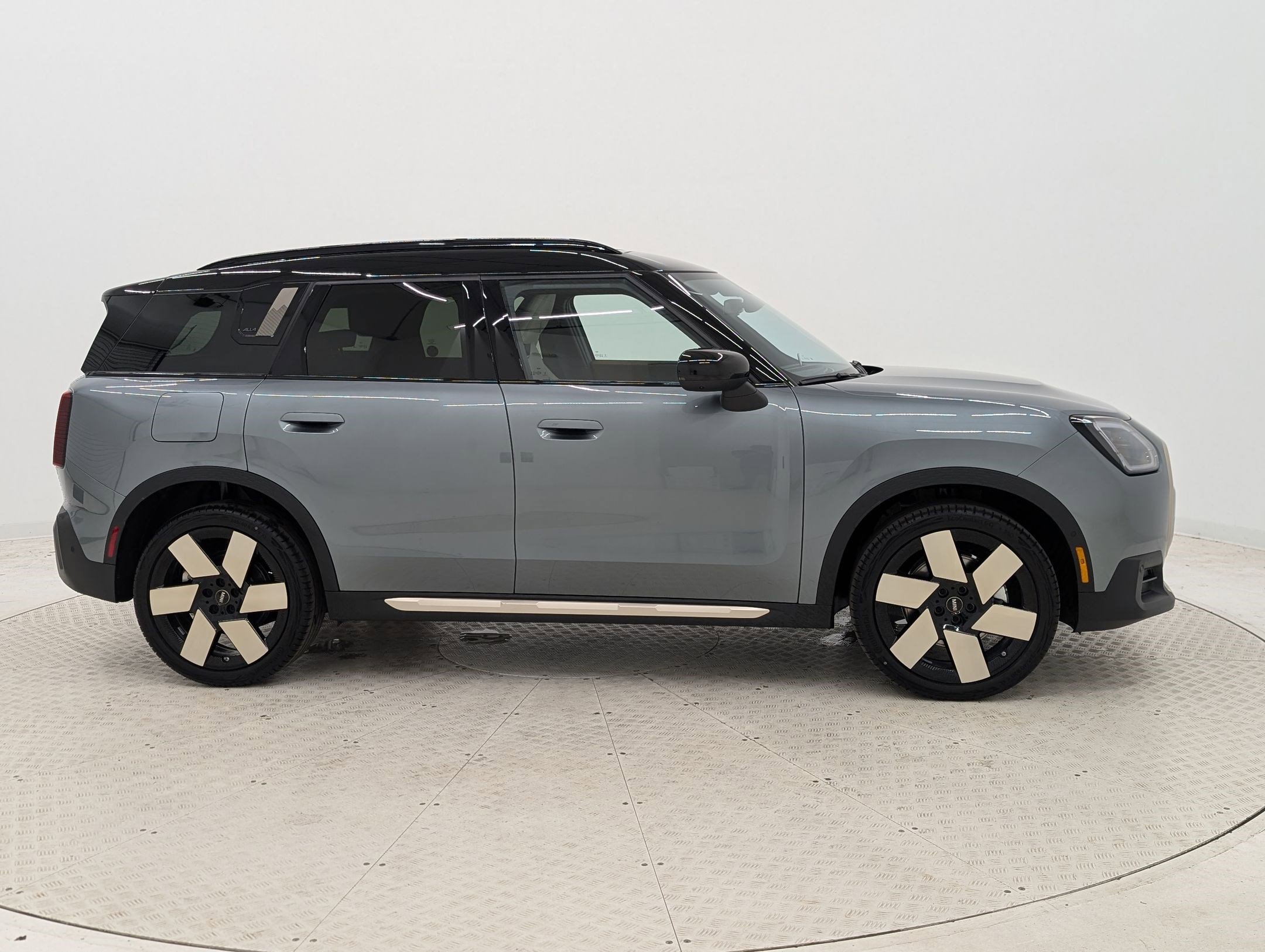 New 2026 MINI Cooper Countryman S image 8
