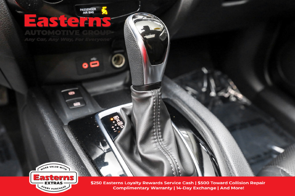 Used 2022 Nissan Rogue Sport SL w/ Premium Package AWD/4WD image 14