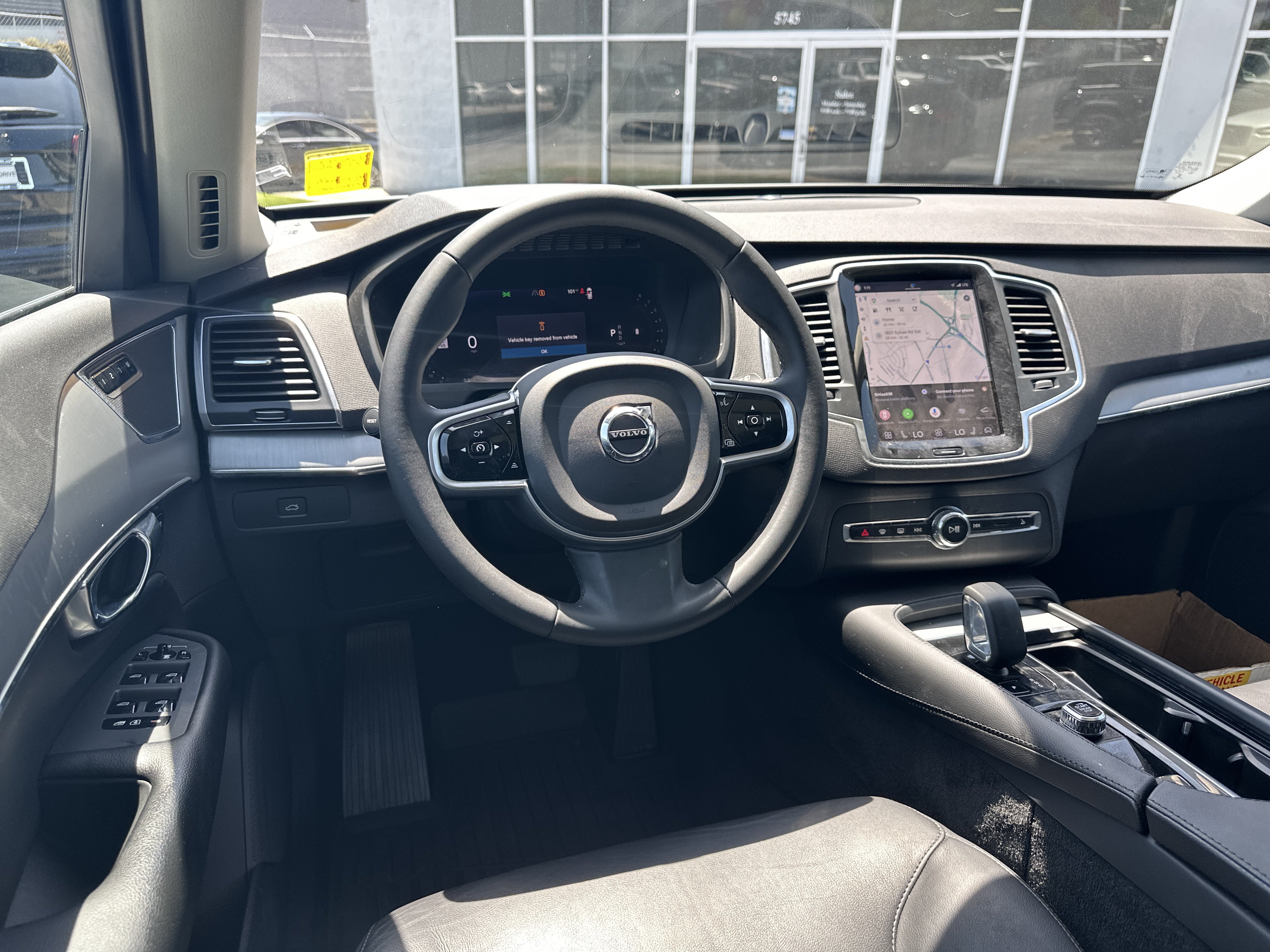 Used 2023 Volvo XC90 B5 Core w/ Protection Package AWD/4WD image 21