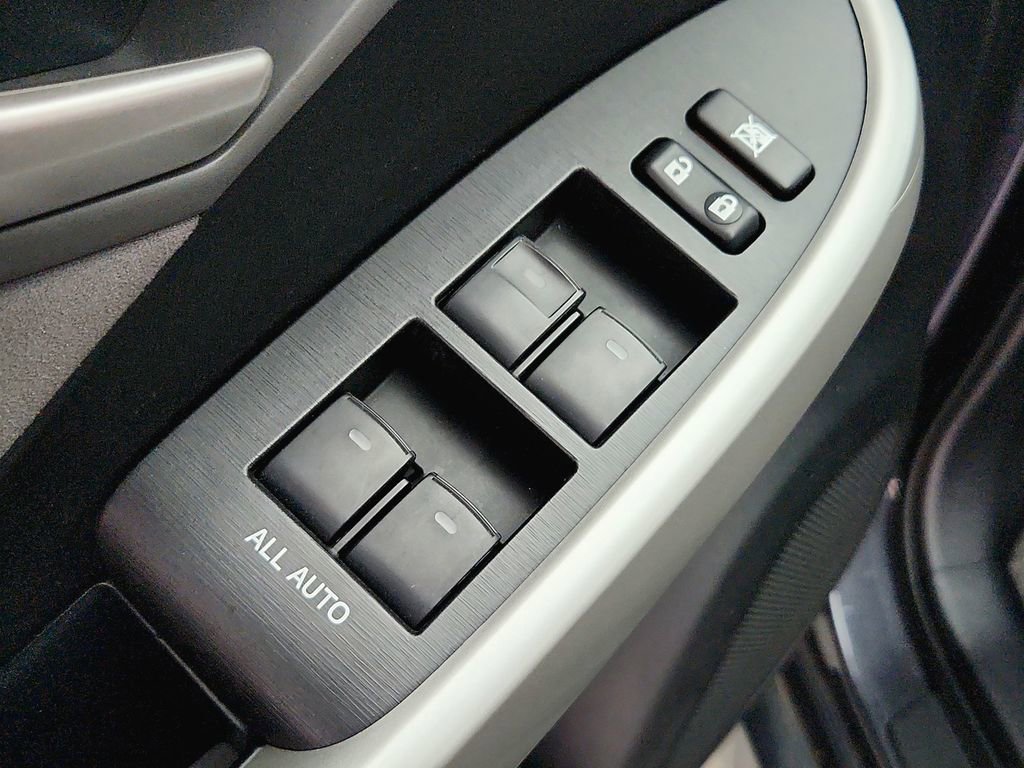 Used 2015 Toyota Prius Two FWD image 20