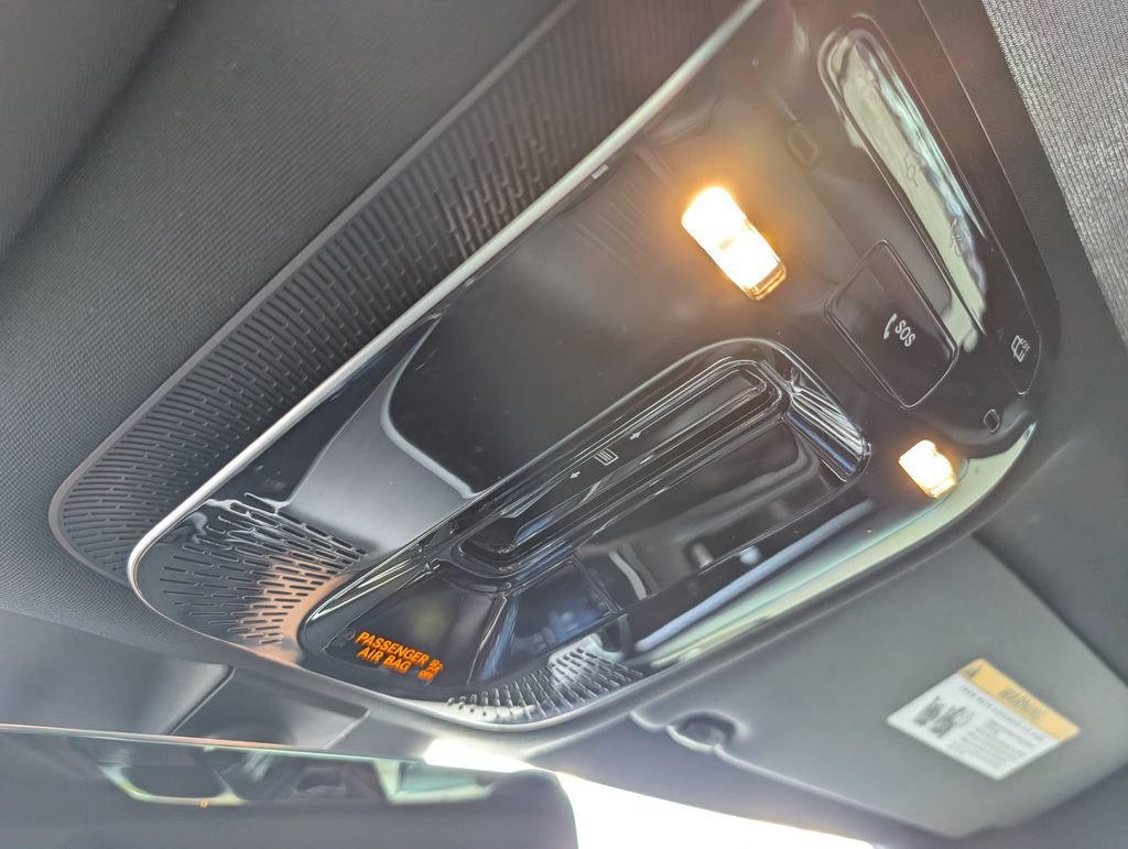 Certified 2023 Mercedes-Benz C 300 4MATIC Sedan image 18