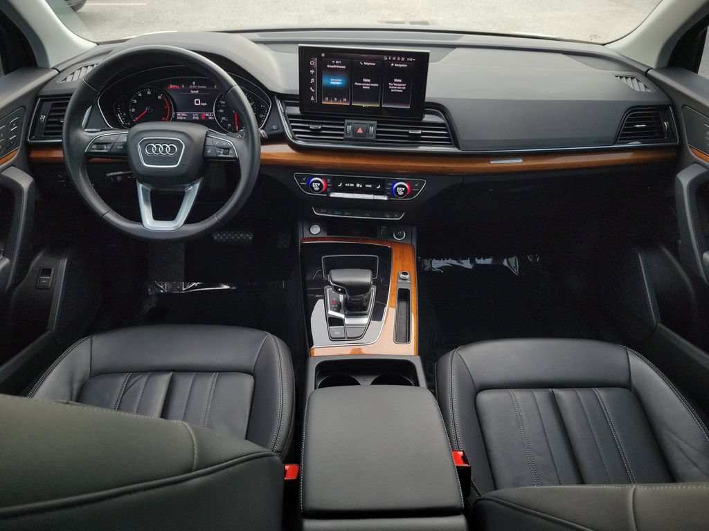 Certified 2023 Audi Q5 Premium w/ Convenience Package AWD/4WD image 23