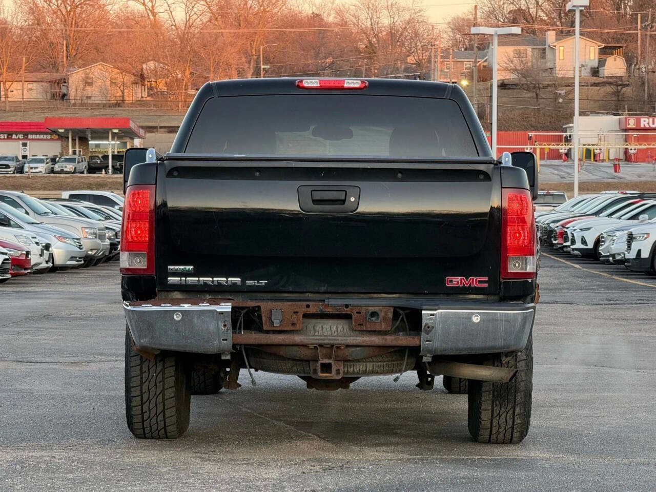 Used 2010 GMC Sierra 1500 SLT w/ All-Terrain Package image 4