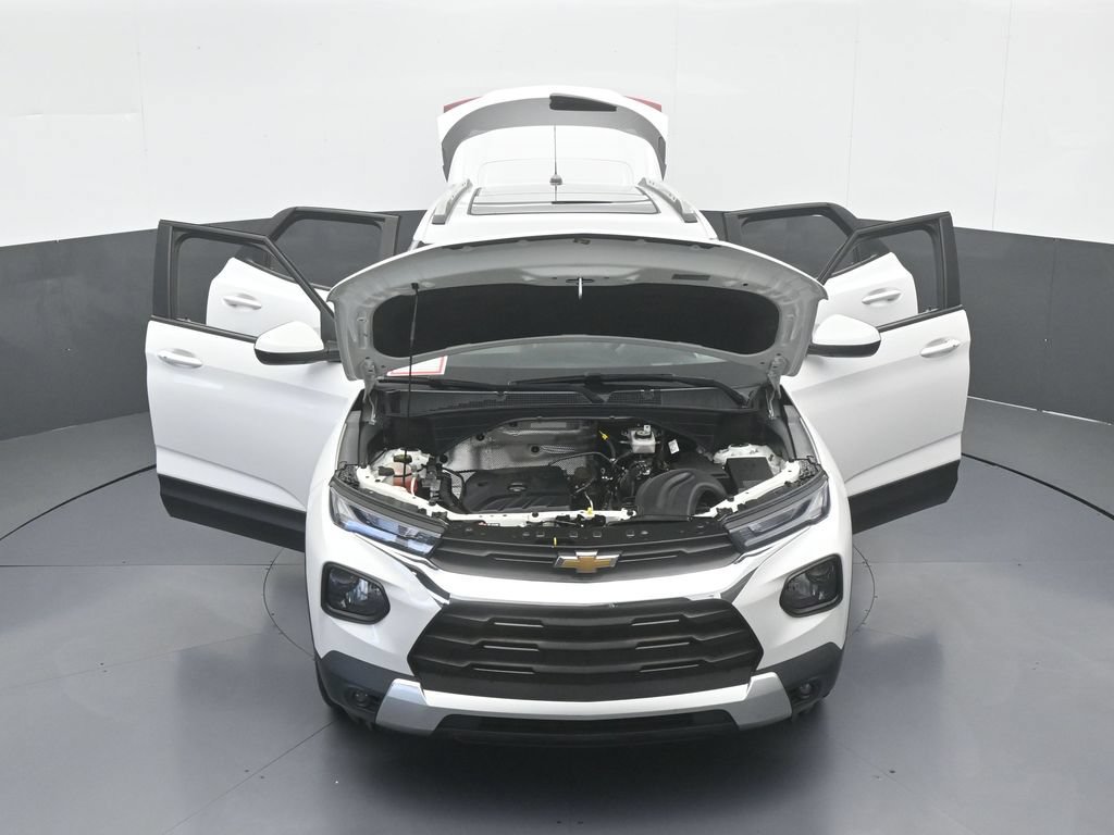 Used 2021 Chevrolet TrailBlazer LT w/ Sun and Liftgate Package FWD image 71