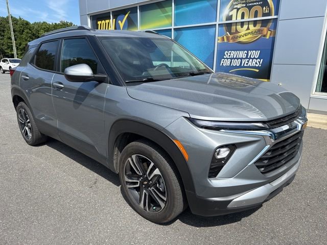 Certified 2024 Chevrolet TrailBlazer LT w/ LT Cold Weather Package image 1