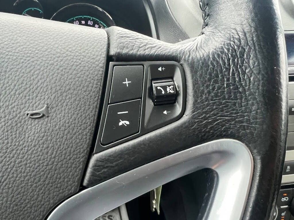 Used 2012 Chevrolet Captiva Sport LTZ image 15