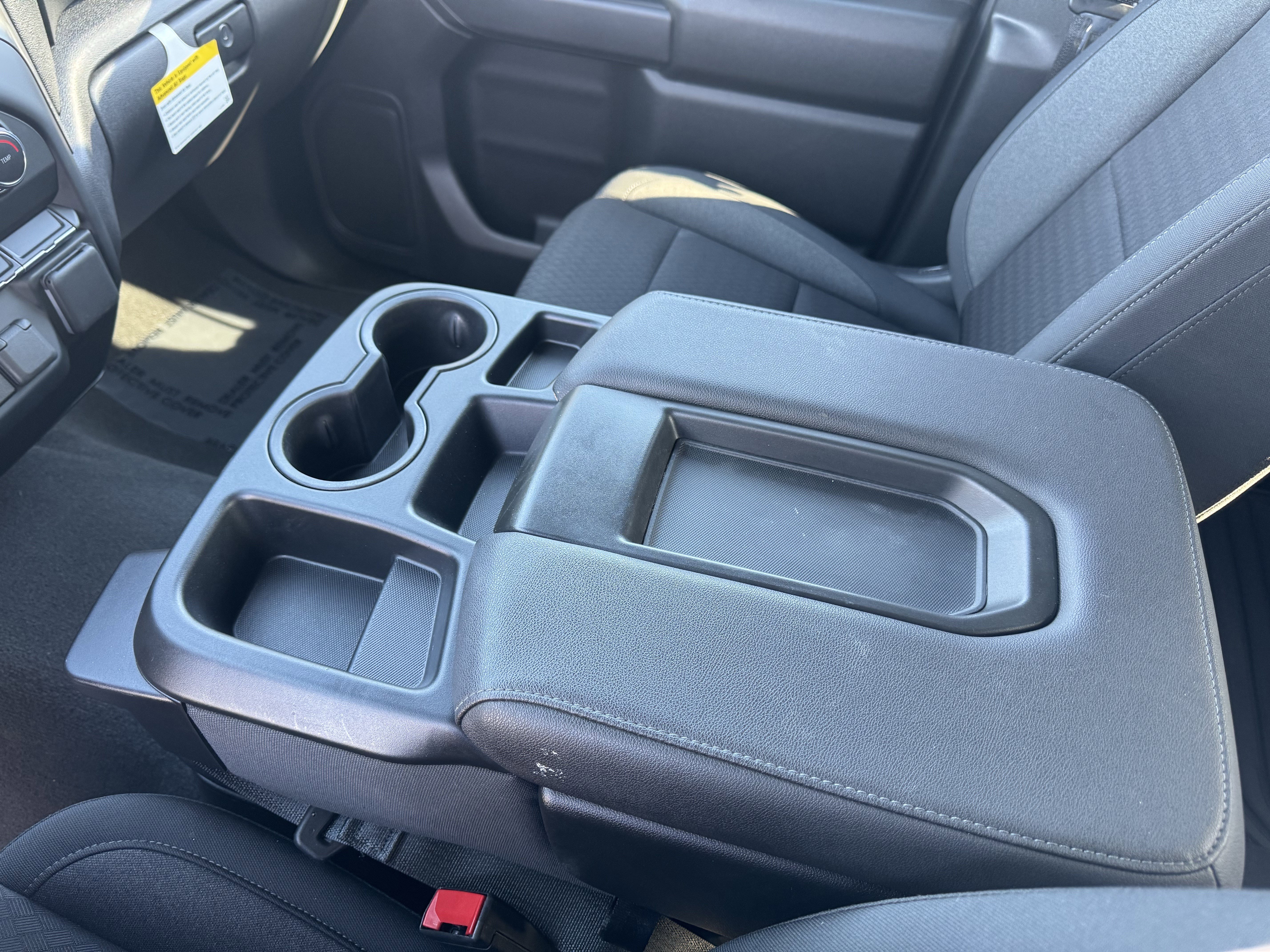 Used 2024 Chevrolet Silverado 1500 Custom w/ Turbomax Blackout Package image 27