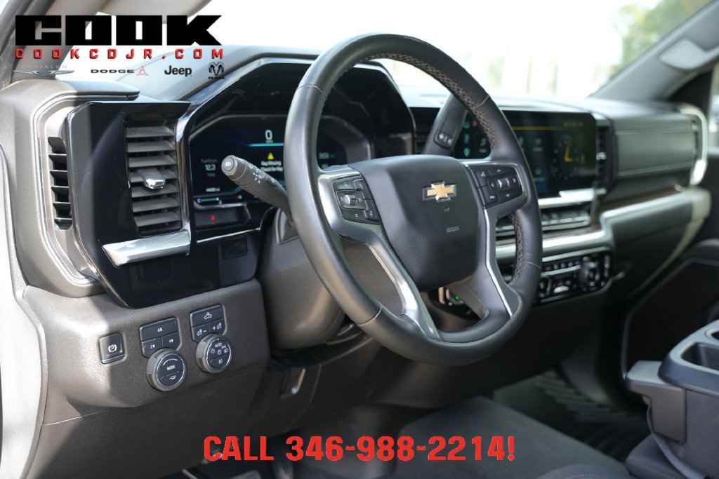 Used 2025 Chevrolet Silverado 2500 LT w/ Convenience Package AWD/4WD image 15