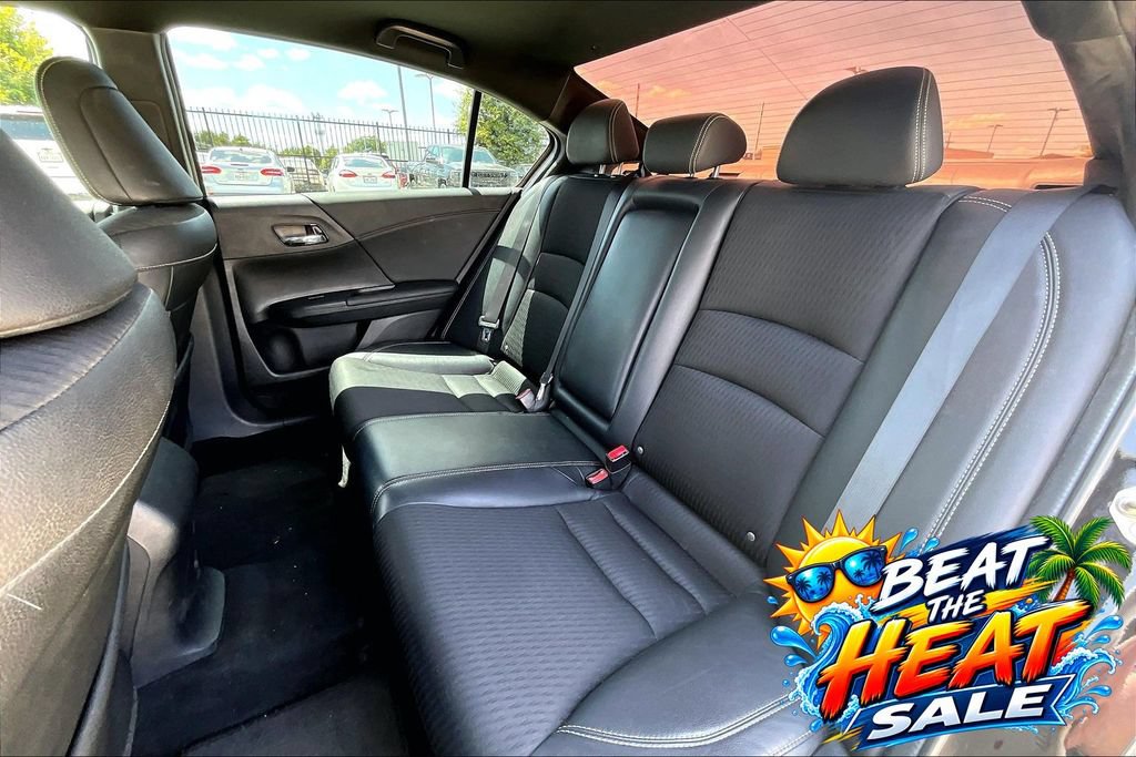 Used 2017 Honda Accord Sport image 31