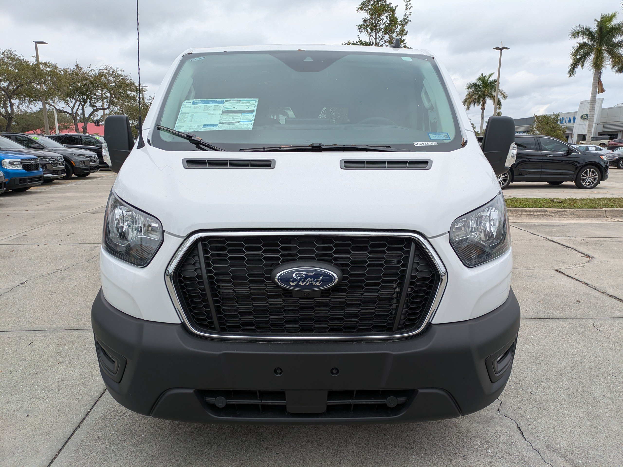 Used 2025 Ford Transit 350 148 Low Roof AWD w/ Load Area Protection Package image 8
