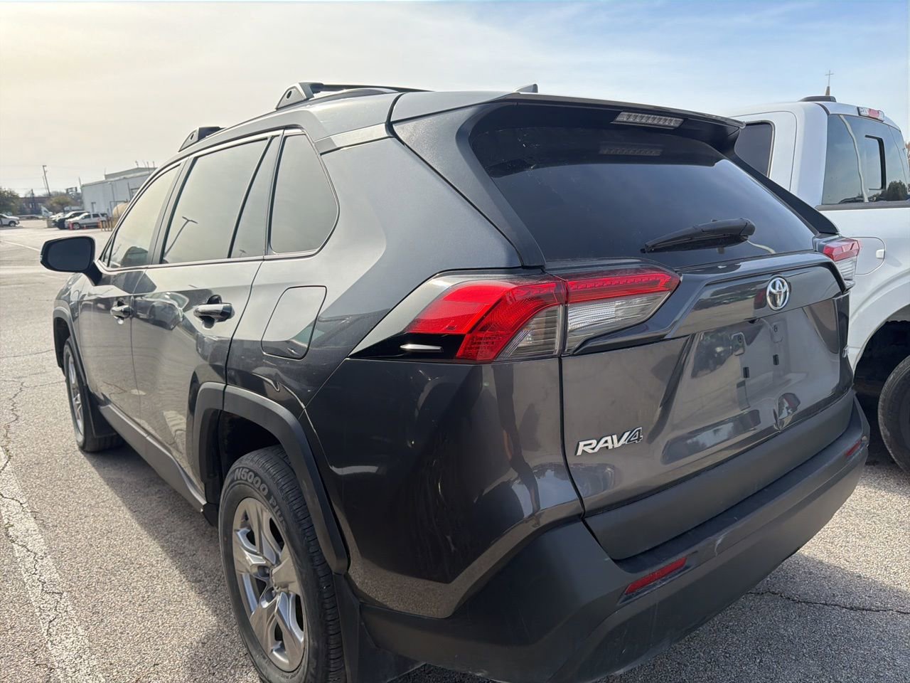 Used 2023 Toyota RAV4 XLE w/ Convenience Package image 6