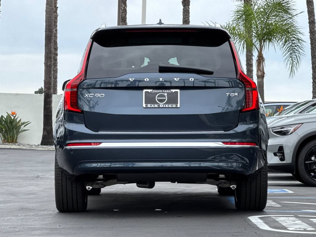 New 2026 Volvo XC90 T8 Ultra w/ Protection Package Premier AWD/4WD image 4