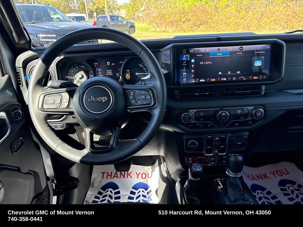 Used 2024 Jeep Wrangler Unlimited Rubicon 4xe image 15