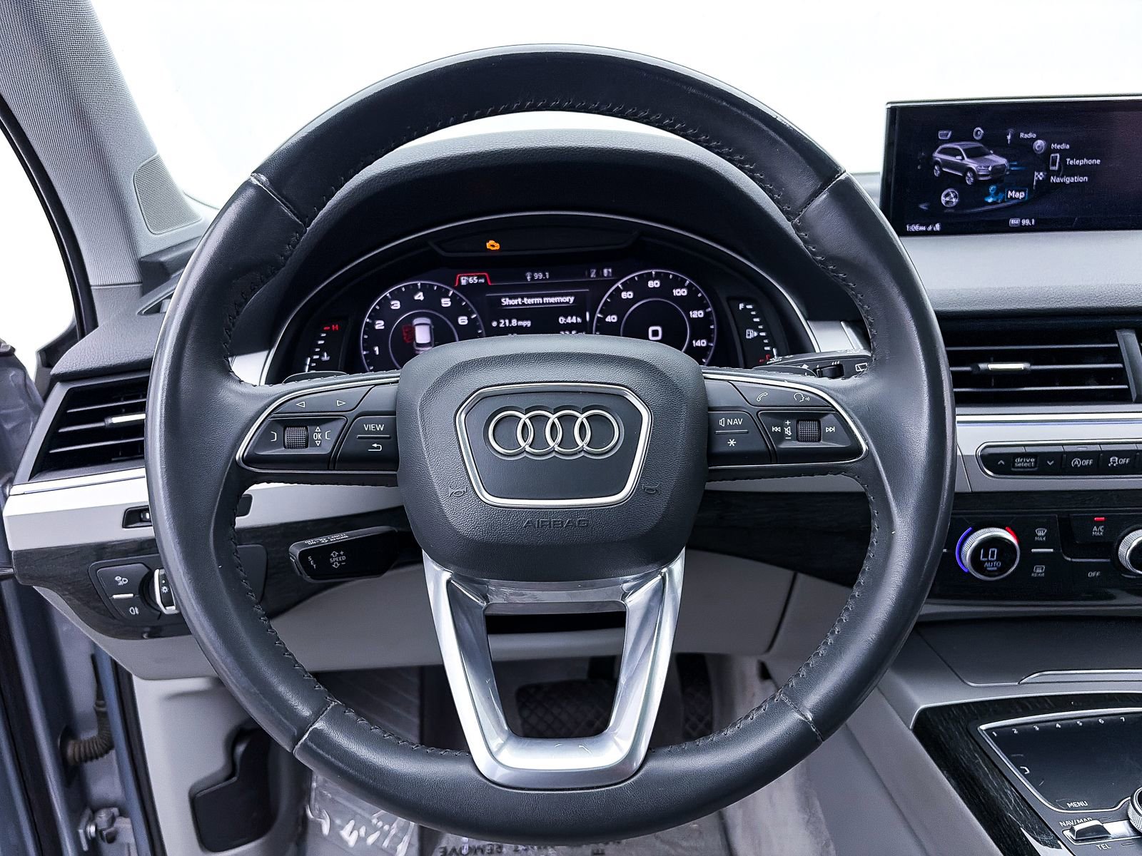 Used 2019 Audi Q7 2.0T Premium Plus w/ Premium Plus Package image 31