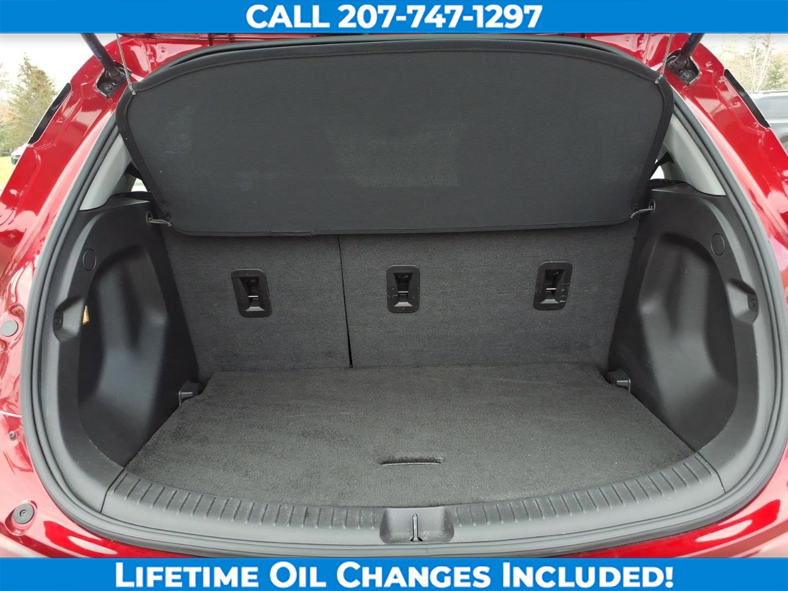 Used 2023 Chevrolet Bolt LT w/ Infotainment Package FWD image 10