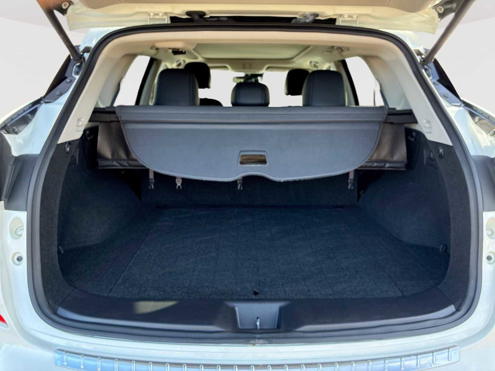 Used 2020 Nissan Murano Platinum image 27