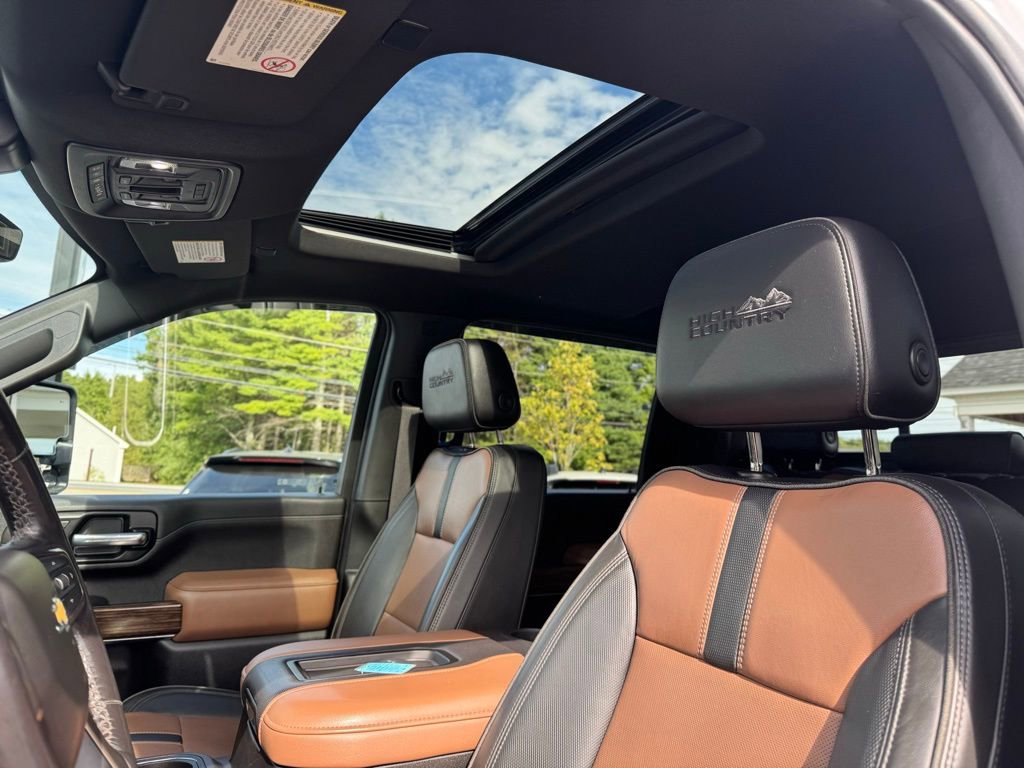 Used 2022 Chevrolet Silverado 2500 High Country w/ Z71 Off-Road Package image 25