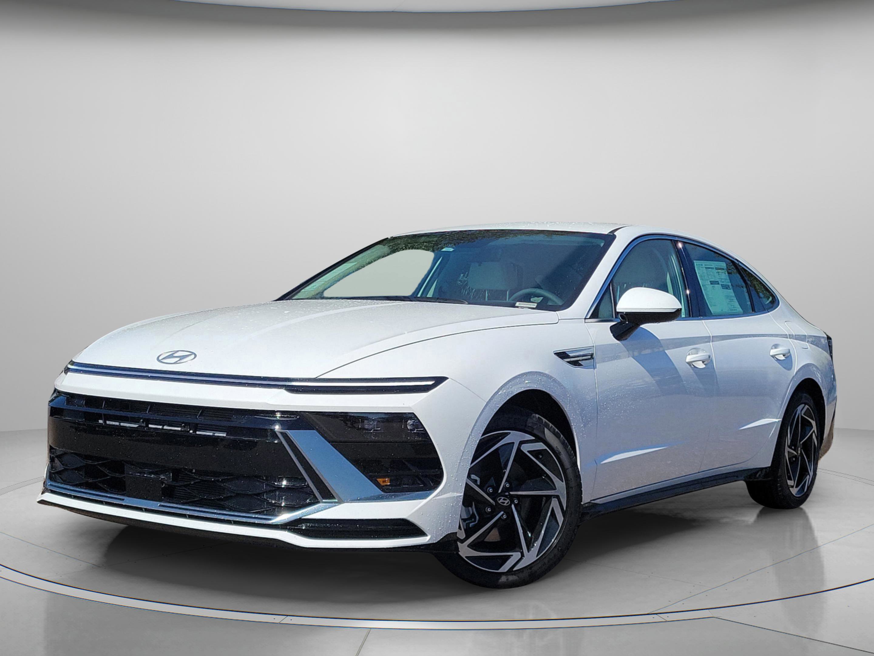 New 2026 Hyundai Sonata SEL image 2