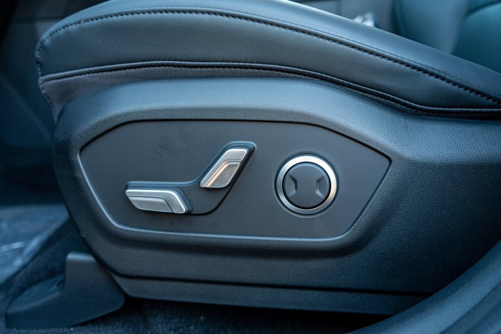 New 2026 Hyundai Santa Fe SEL image 24