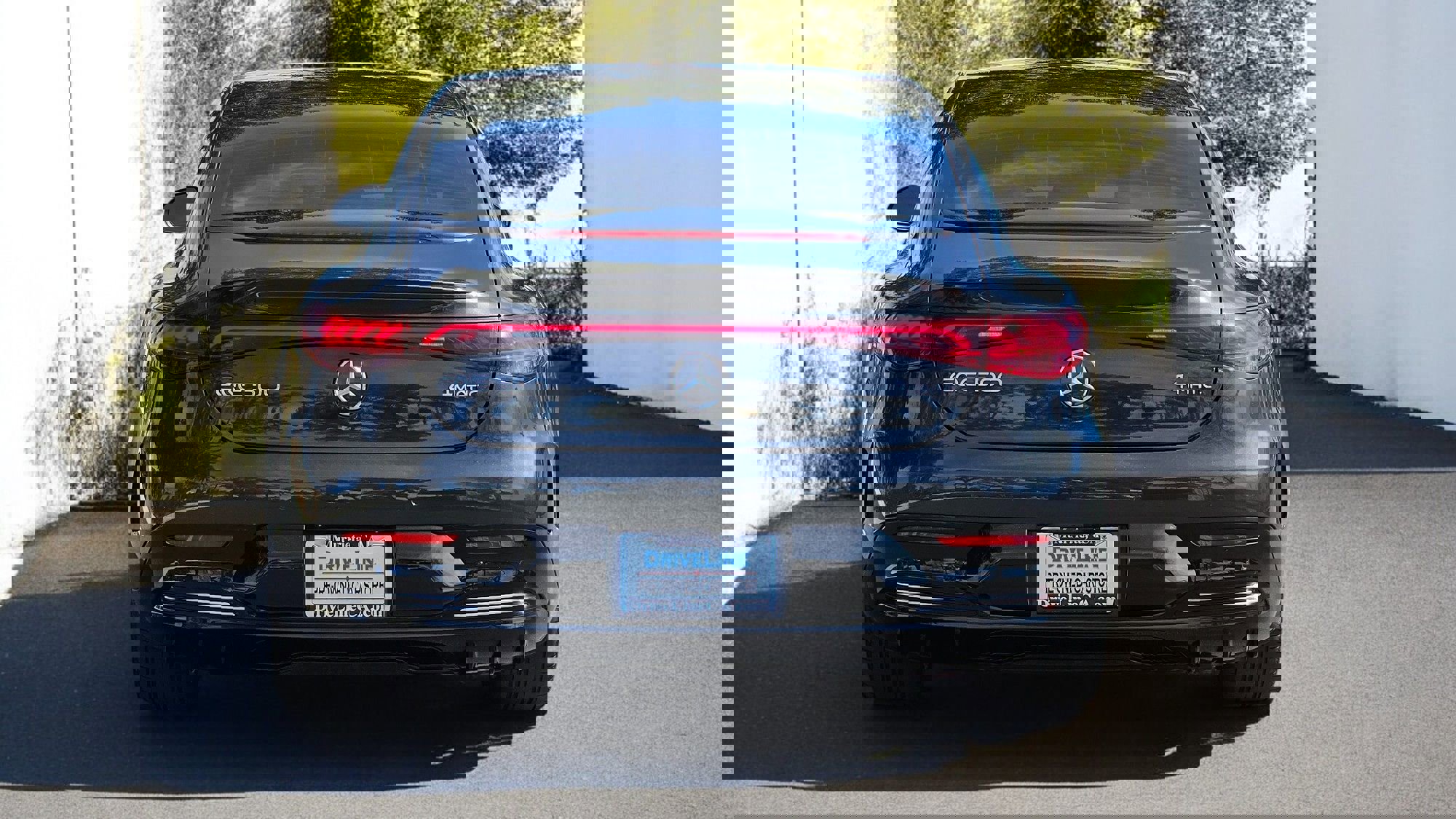 Used 2023 Mercedes-Benz EQE 500 4MATIC Sedan w/ Exclusive Trim Package image 4