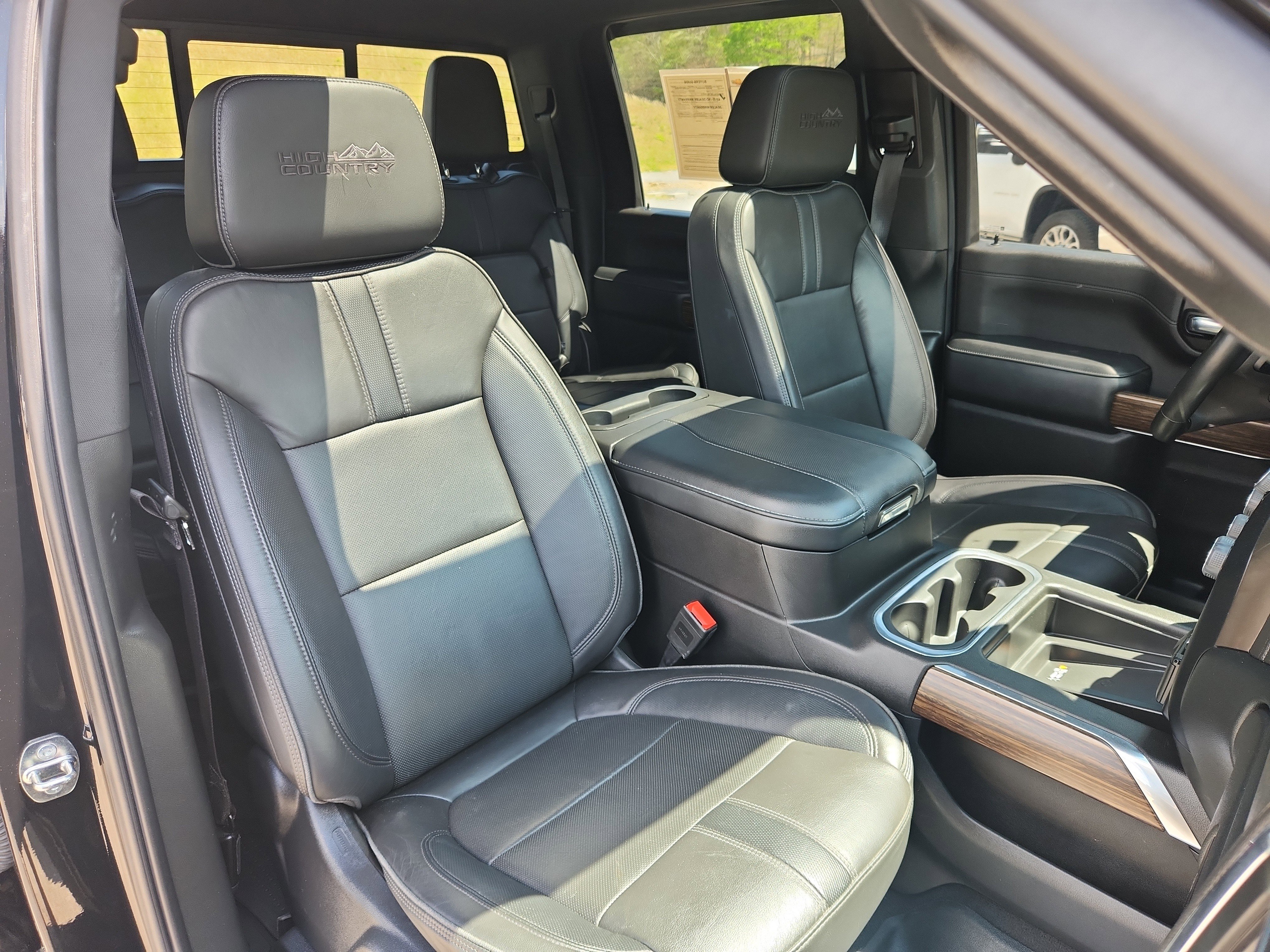 Used 2023 Chevrolet Silverado 2500 High Country w/ Safety Package II AWD/4WD image 37