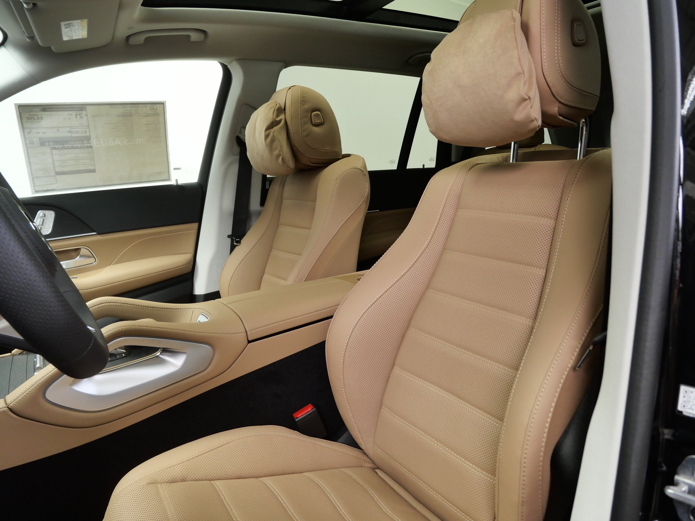 New 2026 Mercedes-Benz GLS 450 4MATIC image 8