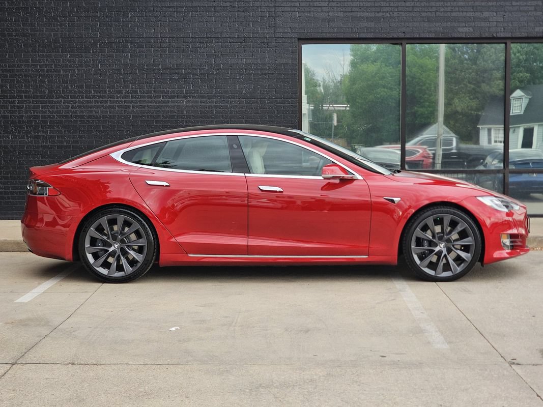 Used 2020 Tesla Model S Long Range Plus AWD/4WD image 9